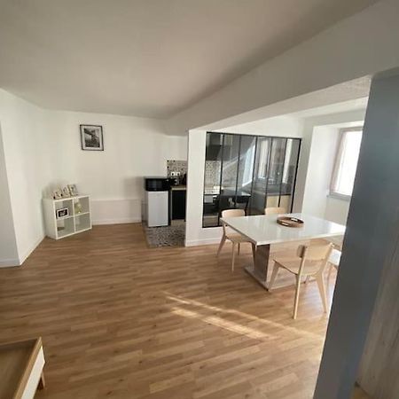 Appartement T2 Centre Ville Dole Eksteriør billede